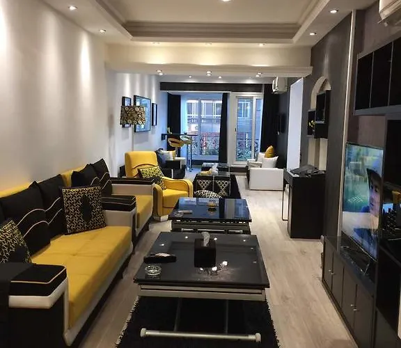 Luxury Mohandeseen Apartment